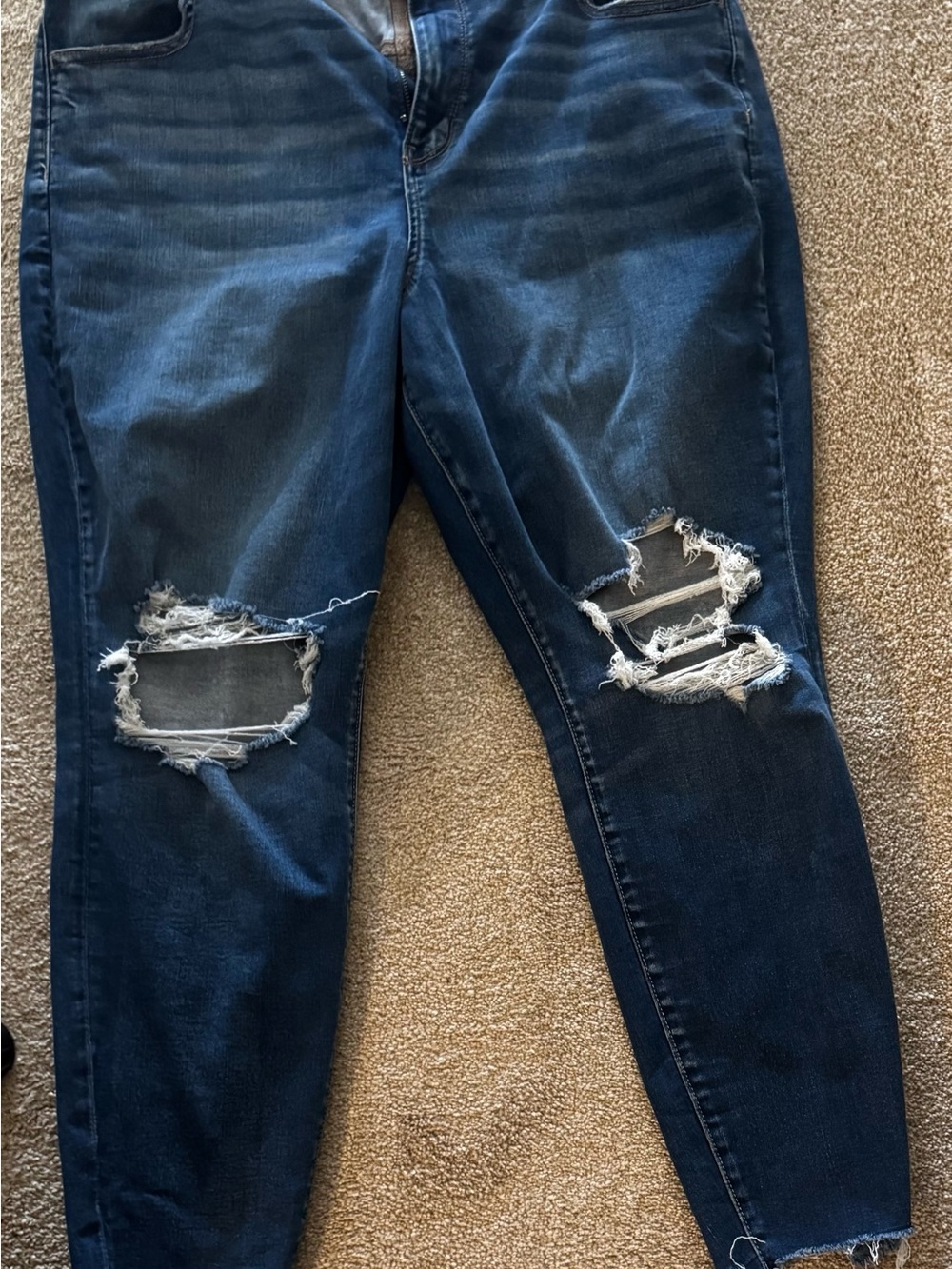 American Eagle-Dark Blue Distressed Women’s Jeans